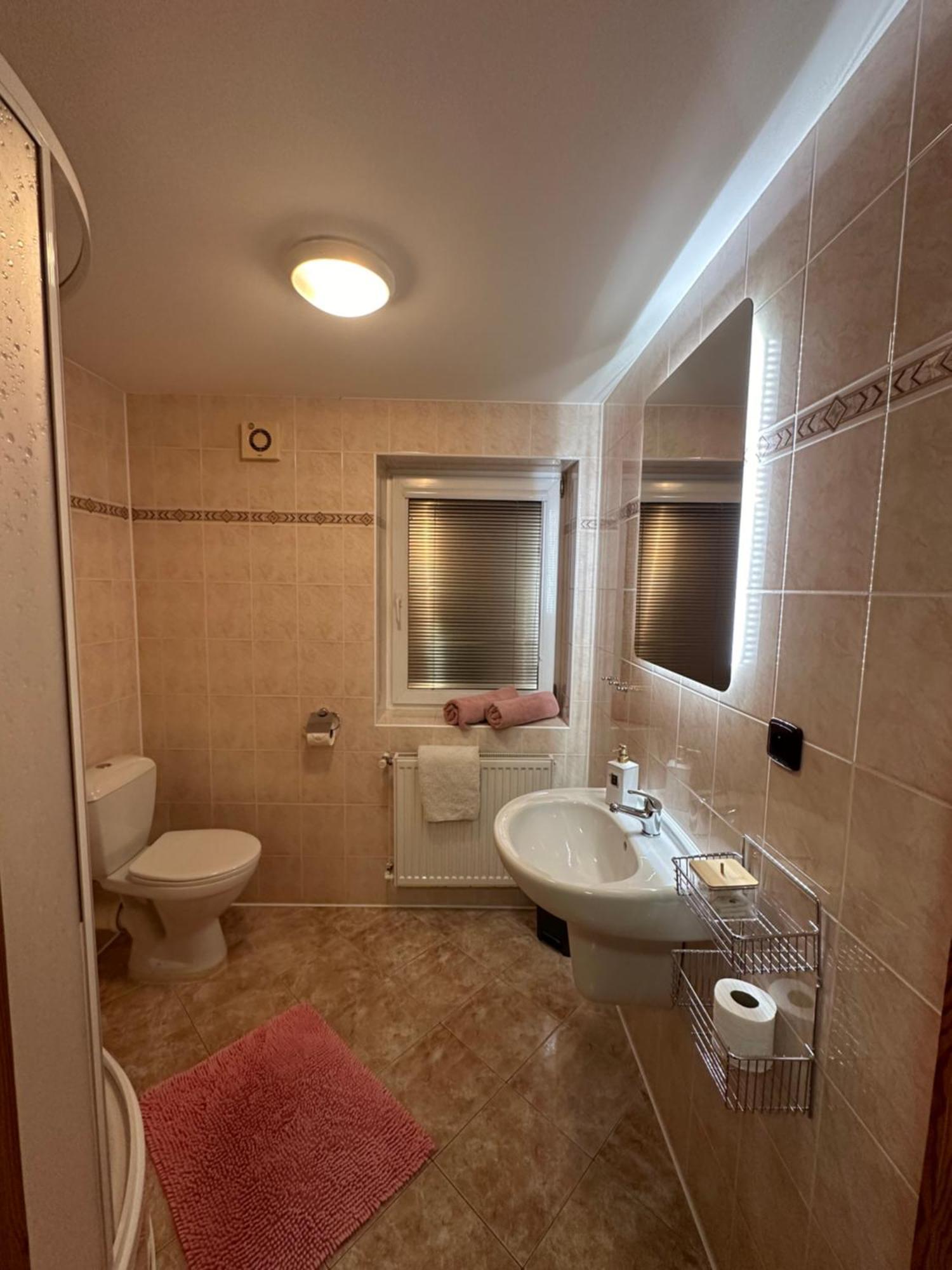 Hotel Penzion Benešov Broumov Exteriér fotografie